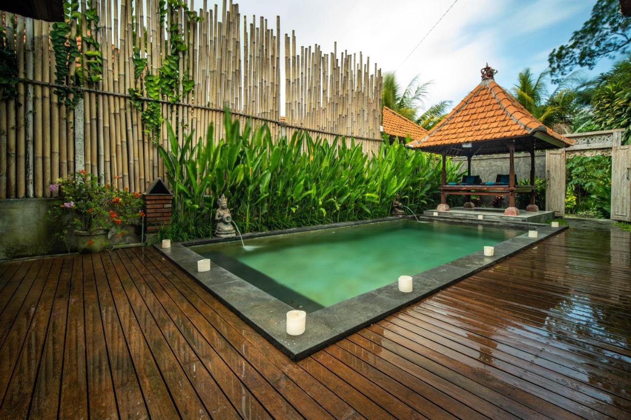 Naja Private Villa Ubud Esterno foto